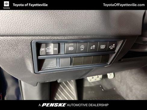 Certified 2025 Toyota Tundra Limited w/ TRD Off-Road Package AWD/4WD image 29