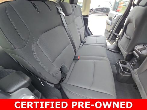 Used 2022 Jeep Wrangler Unlimited Sahara w/ Cold Weather Group image 11