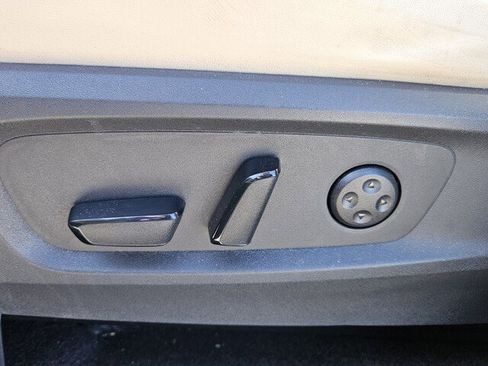 Used 2023 INFINITI QX60 Luxe w/ Cargo Package image 28