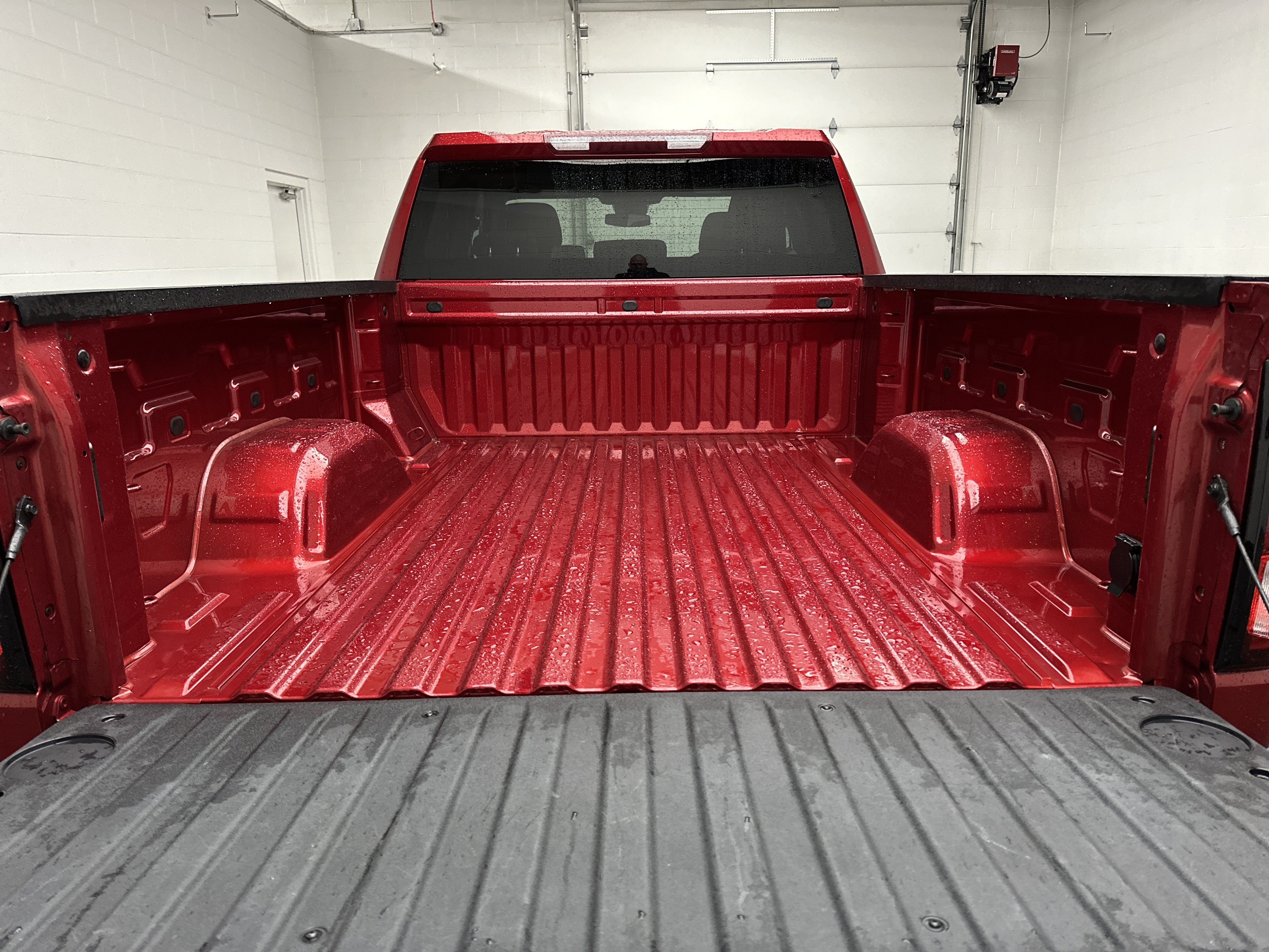 Used 2023 GMC Sierra 1500 Elevation AWD/4WD image 15