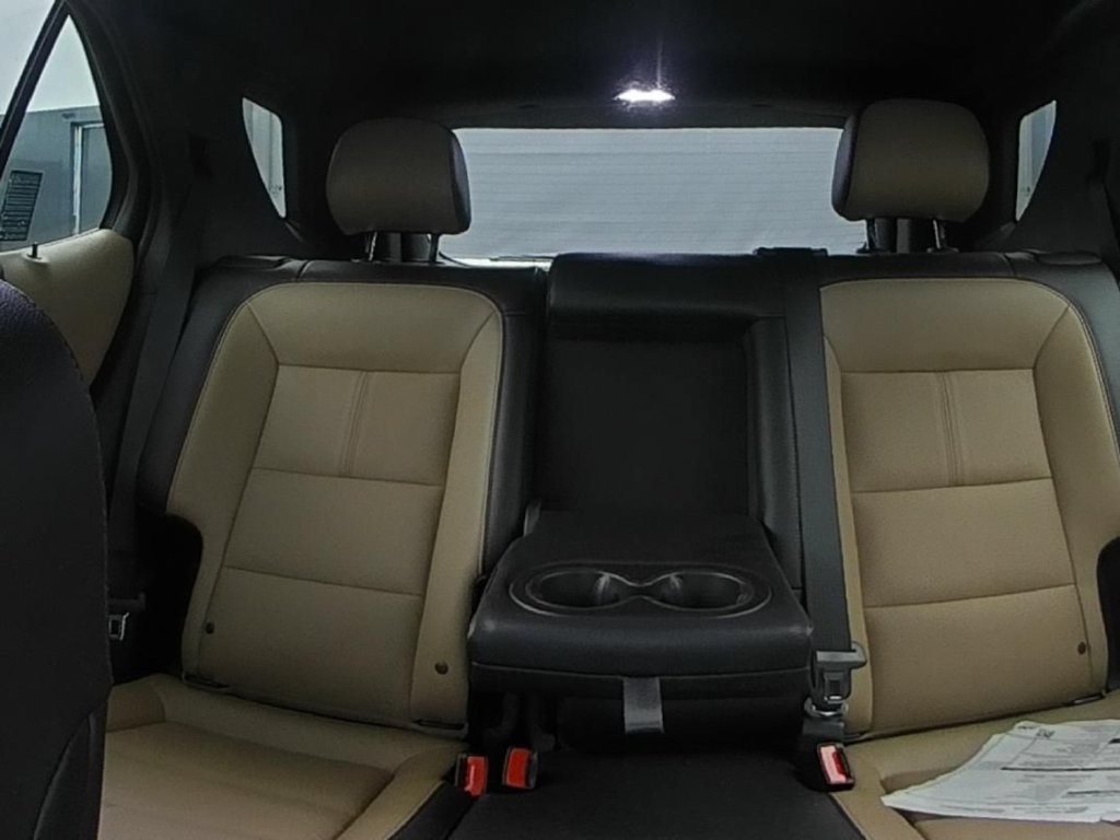 Used 2023 Chevrolet Equinox Premier FWD image 10
