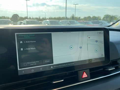 New 2026 Kia Carnival EX image 14