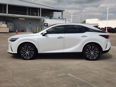 Used 2023 Lexus RX 350 Premium Plus w/ Cold Area Package image 4