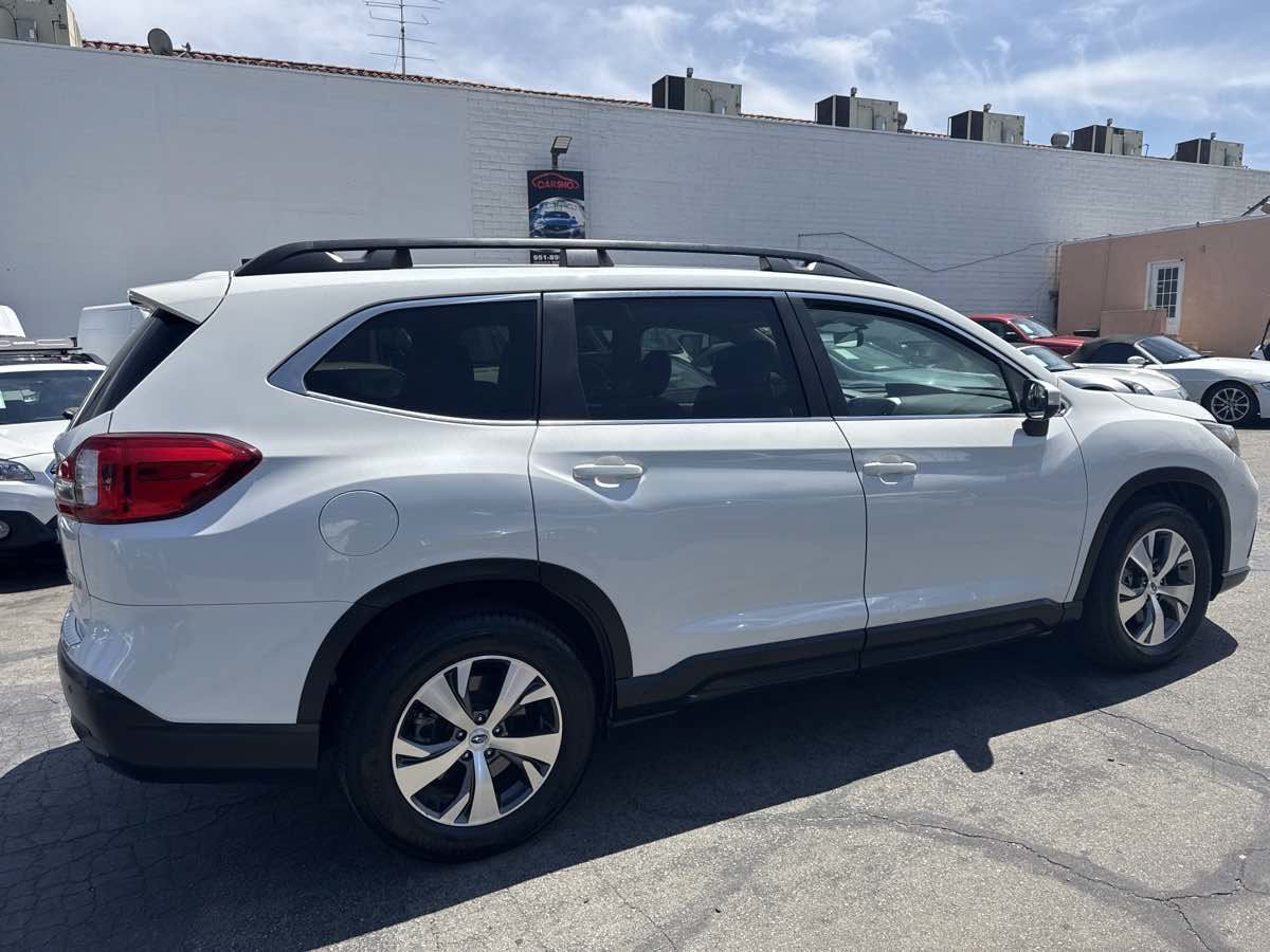 Used 2022 Subaru Ascent Premium w/ Convenience Package AWD/4WD image 8