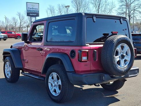 Used 2022 Jeep Wrangler Sport S image 4