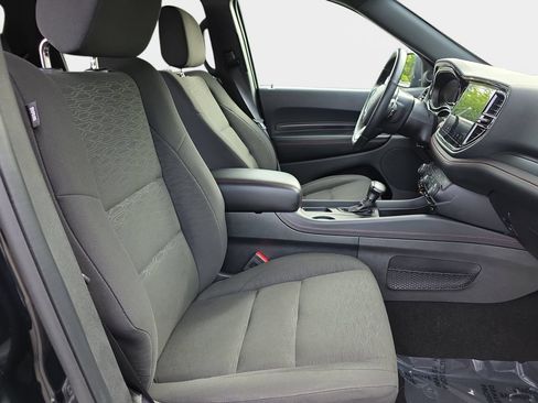 Used 2025 Dodge Durango GT AWD/4WD image 12