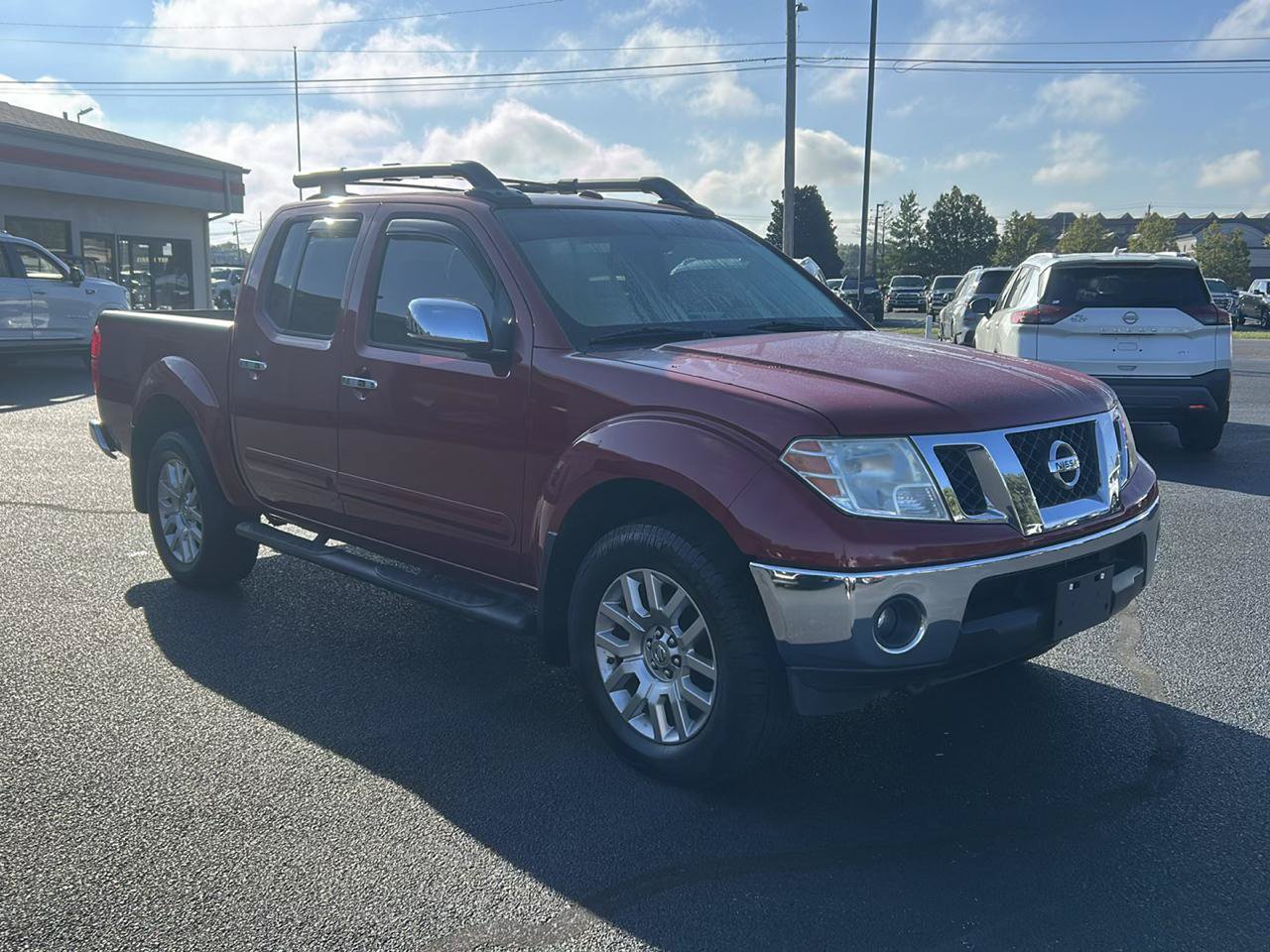 Used 2012 Nissan Frontier SL AWD/4WD image 3