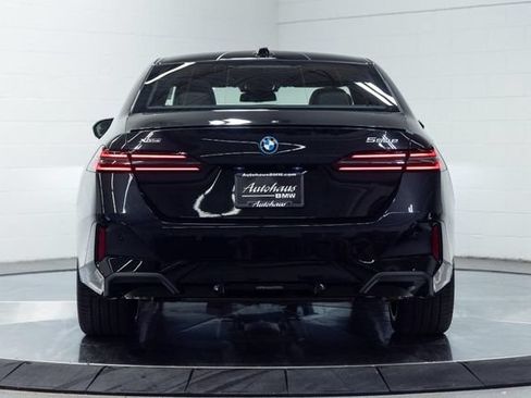 New 2027 BMW 550e xDrive w/ Executive Package AWD/4WD image 10