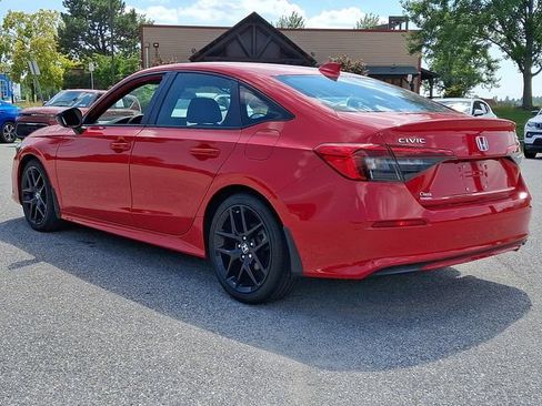 Used 2023 Honda Civic Sport image 7