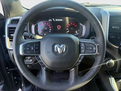 Certified 2025 RAM 1500 Big Horn AWD/4WD image 17