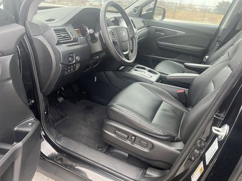 Used 2023 Honda Ridgeline RTL-E image 12