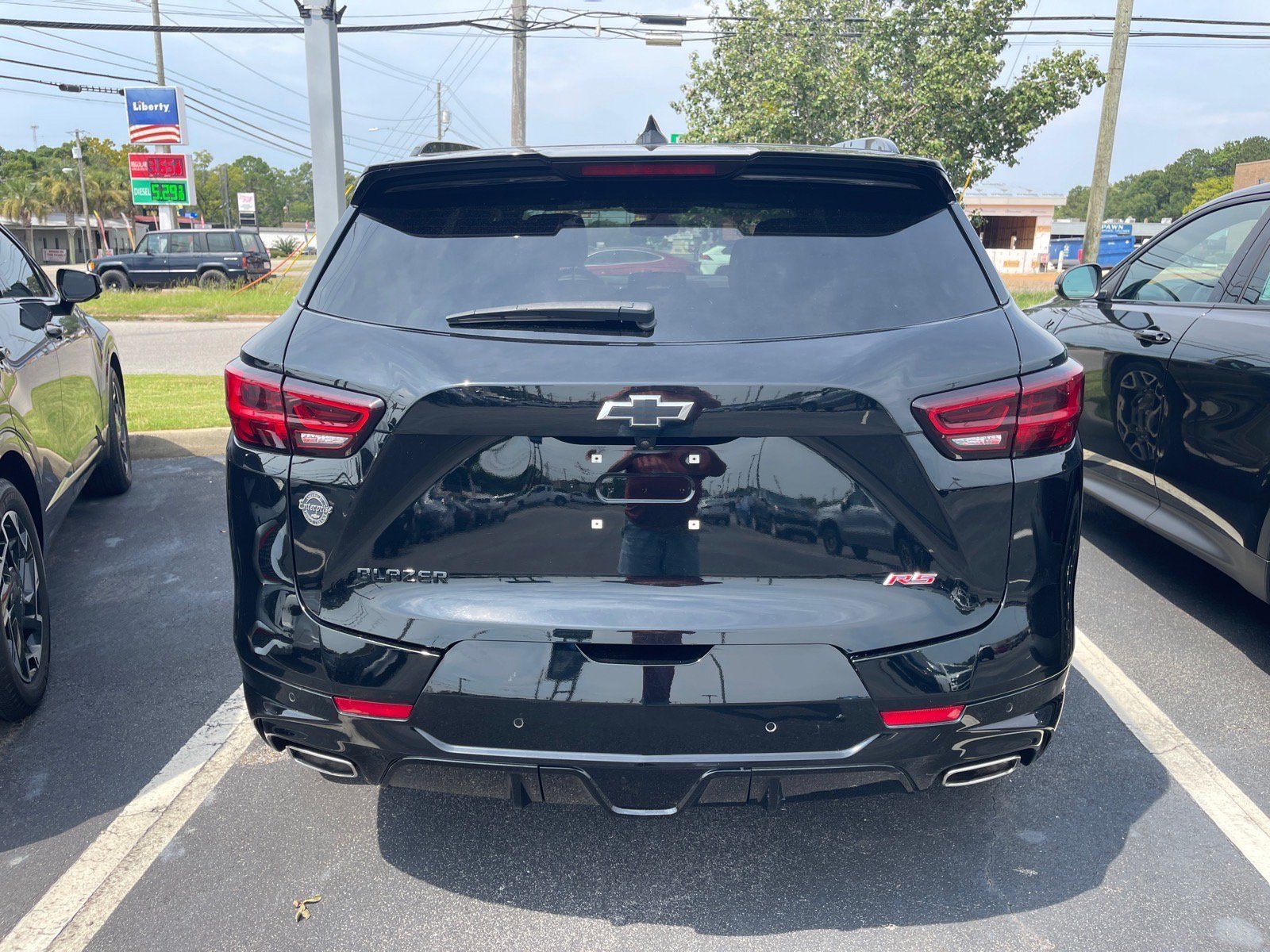 Used 2025 Chevrolet Blazer RS FWD image 13