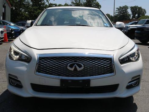 Used 2017 INFINITI Q50 Signature Edition AWD/4WD image 2