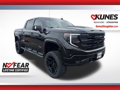 Used 2025 GMC Sierra 1500 Elevation w/ Elevation Premium Package