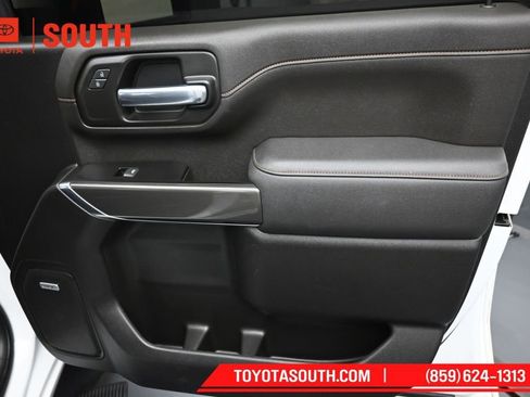Used 2022 GMC Sierra 2500 AT4 w/ AT4 Premium Plus Package AWD/4WD image 38