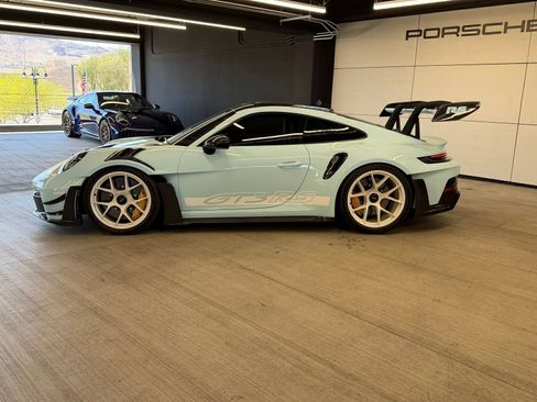 Certified 2025 Porsche 911 GT3 RS RWD image 2