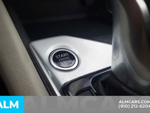 Used 2025 Nissan Altima 2.5 SV image 11