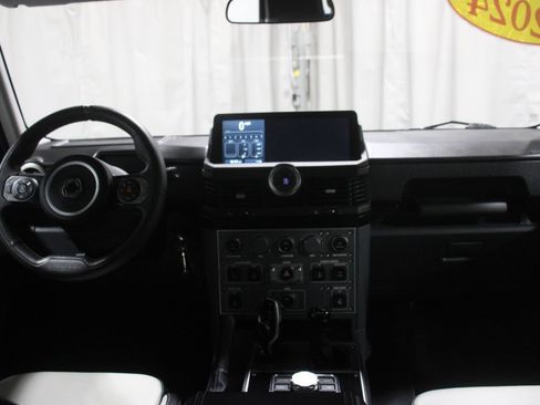 Used 2024 INEOS Grenadier AWD/4WD image 7