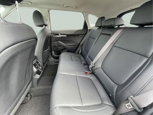 Used 2024 Kia Seltos SX w/ SX Sunroof Package AWD/4WD image 16