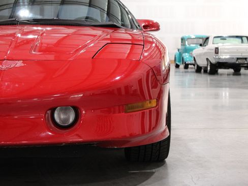 Used 1994 Pontiac Firebird Coupe image 38