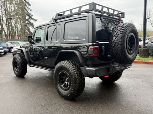 Used 2025 Jeep Wrangler Unlimited Rubicon image 11