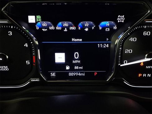 Used 2023 GMC Sierra 2500 AT4 w/ AT4 Premium Plus Package image 16