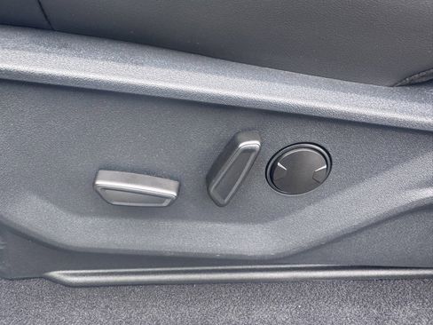 Used 2025 Ford F150 Tremor w/ Equipment Group 402A High image 22