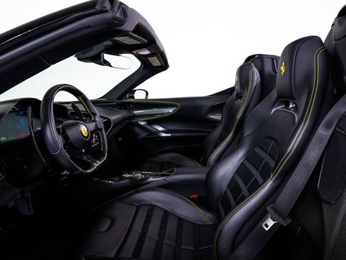 Used 2022 Ferrari SF90 Spider AWD/4WD image 26