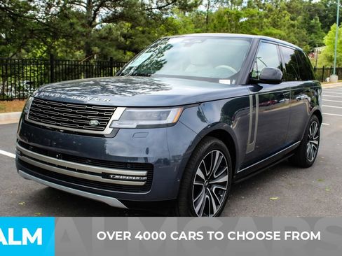 Used 2025 Land Rover Range Rover SE AWD/4WD image 2