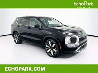 Used 2025 Mitsubishi Outlander SE FWD video 1