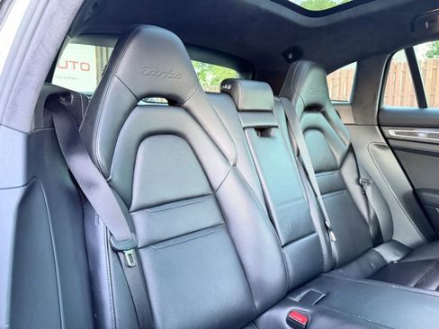 Used 2018 Porsche Panamera Turbo Sport Turismo w/ Sport Package AWD/4WD image 27