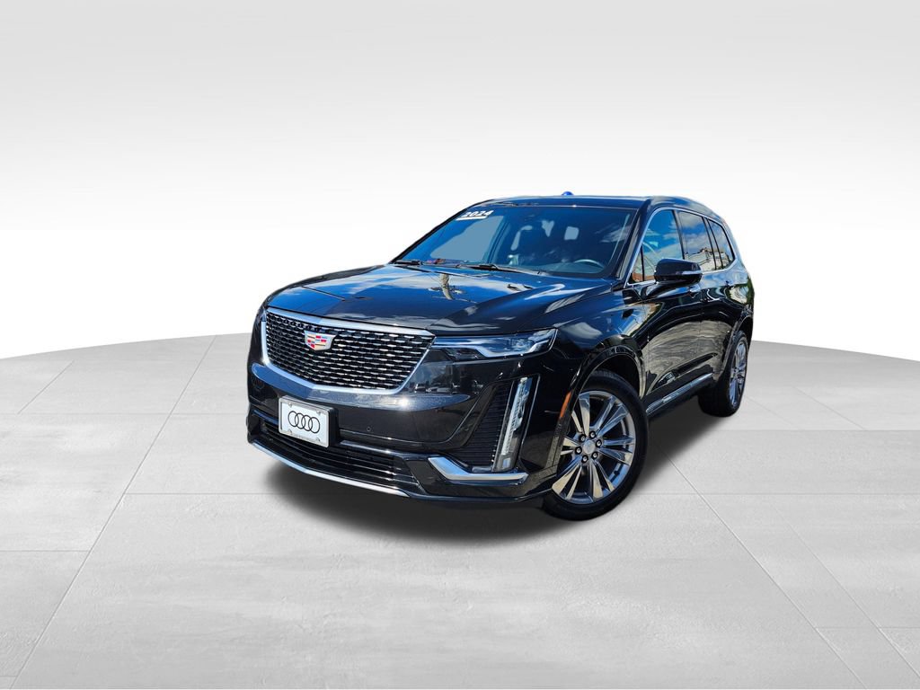 Used 2024 Cadillac XT6 Premium Luxury AWD/4WD image 3