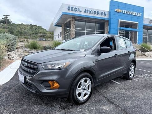 Used 2019 Ford Escape S FWD image 9