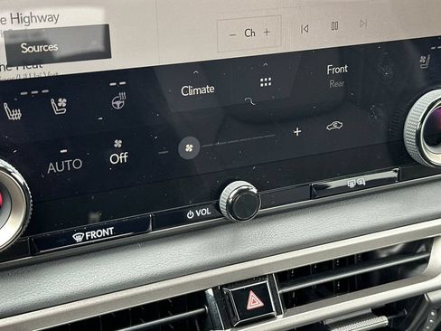 Used 2025 Lexus RX 350h w/ Convenience Package AWD/4WD image 23