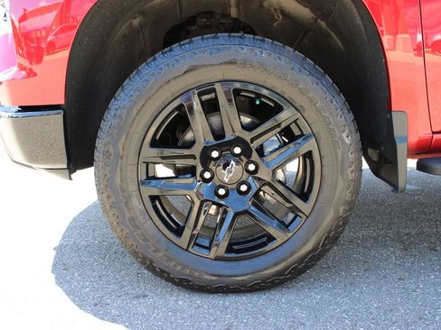 Certified 2025 Chevrolet Silverado 1500 LT Trail Boss w/ Convenience Package II AWD/4WD image 9