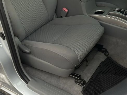 Used 2011 Toyota Tacoma PreRunner w/ TRD Sport Pkg RWD image 18