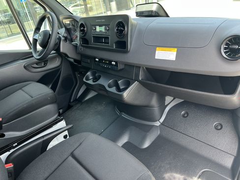 New 2026 Mercedes-Benz Sprinter 2500 image 24