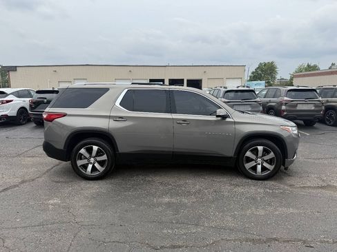 Used 2018 Chevrolet Traverse LT AWD/4WD image 4