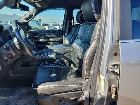 Used 2022 RAM 2500 Limited AWD/4WD image 38