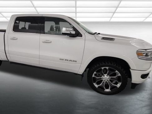 Used 2019 RAM 1500 Laramie Longhorn AWD/4WD image 9