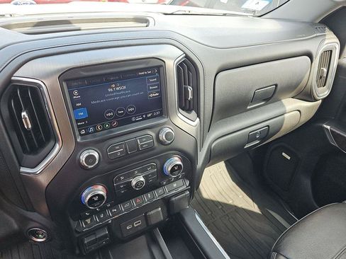 Used 2021 GMC Sierra 3500 Denali w/ Denali Ultimate Package AWD/4WD image 13