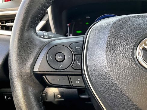 Used 2024 Toyota Corolla XLE image 24