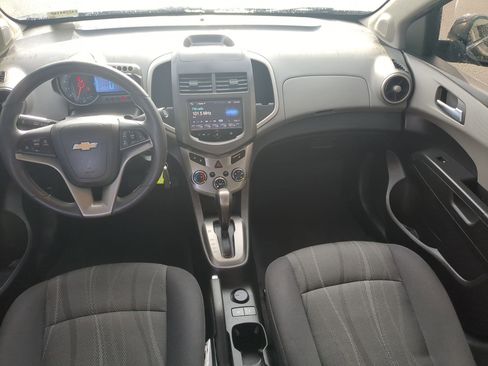 Used 2014 Chevrolet Sonic LT image 25
