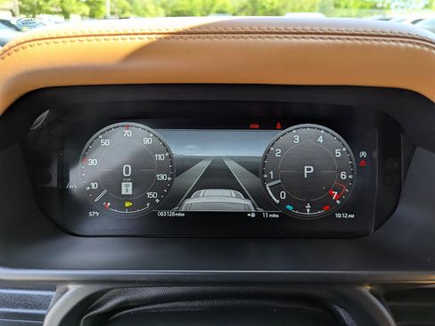 Used 2024 Land Rover Defender 90 S AWD/4WD image 18