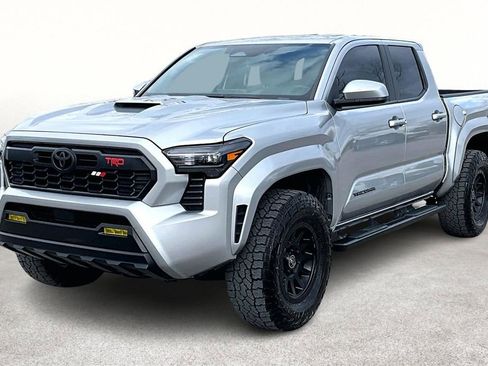 Used 2024 Toyota Tacoma TRD Sport image 15