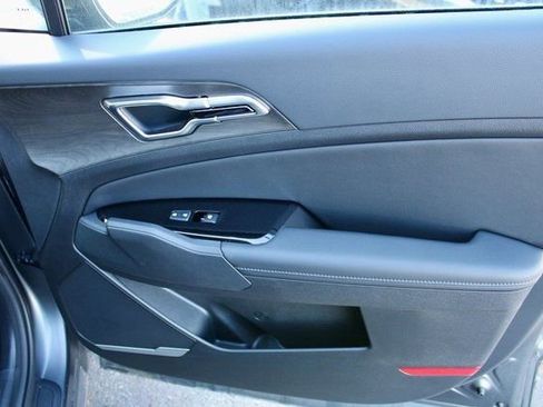 New 2024 Kia Sportage X-Line image 2