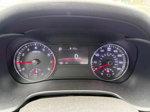 Certified 2023 Kia Forte GT-Line FWD image 11