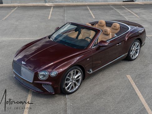 Used 2021 Bentley Continental GT V8 AWD/4WD image 36