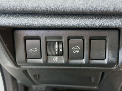 Used 2022 Subaru Outback Limited w/ Popular Package #2 AWD/4WD image 17