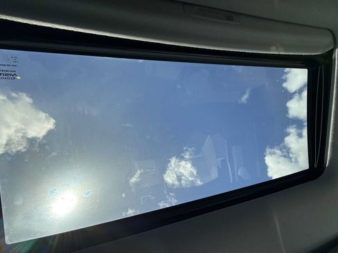 Used 2017 Toyota Highlander Limited FWD image 22